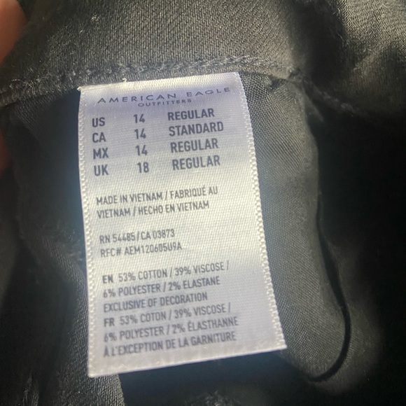 American Eagle super high rise skinny Jean - Picture 4 of 4